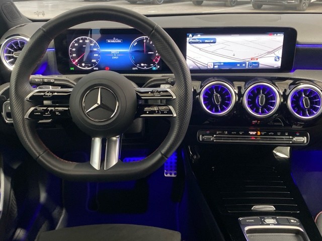 Mercedes-Benz Clase A 250 e - 8