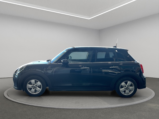 fotoG 2 del MINI MINI 5 Puertas Cooper 100 kW (136 CV) 136cv Gasolina del 2022 en Alicante