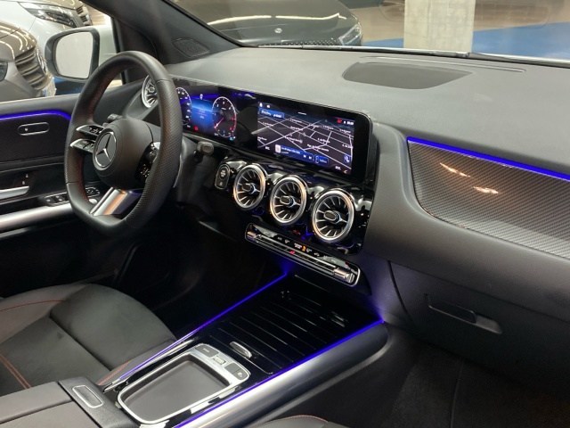Mercedes-Benz Clase B 200 d - 10