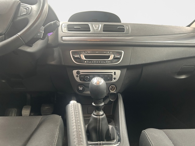Renault Megane Limited Energy S&S TCe 85 kW (115 CV)