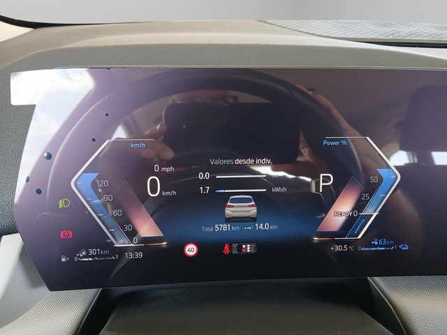 BMW Serie 2 225e Active Tourer color Blanco. Año 2023. 180KW(245CV). Híbrido Electro/Gasolina. En concesionario ALZIRA Automoviles Fersan, S.A. de Valencia