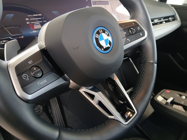 BMW Serie 2 225e Active Tourer color Blanco. Año 2023. 180KW(245CV). Híbrido Electro/Gasolina. En concesionario ALZIRA Automoviles Fersan, S.A. de Valencia
