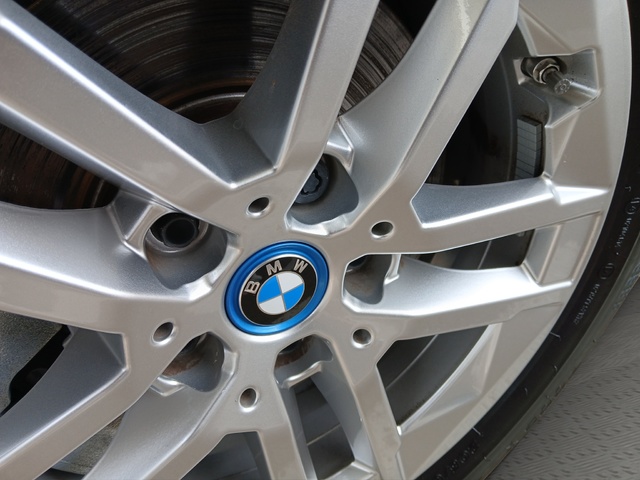 BMW Serie 2 225e Active Tourer color Blanco. Año 2023. 180KW(245CV). Híbrido Electro/Gasolina. En concesionario ALZIRA Automoviles Fersan, S.A. de Valencia