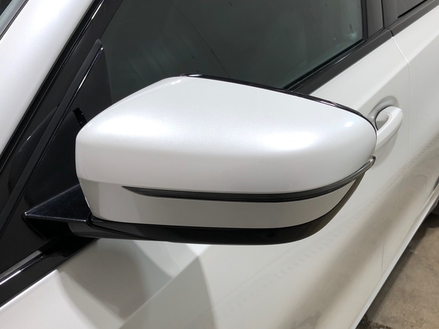 BMW Serie 3 318d color Blanco. Año 2024. 110KW(150CV). Diésel. En concesionario Movilnorte El Plantio de Madrid