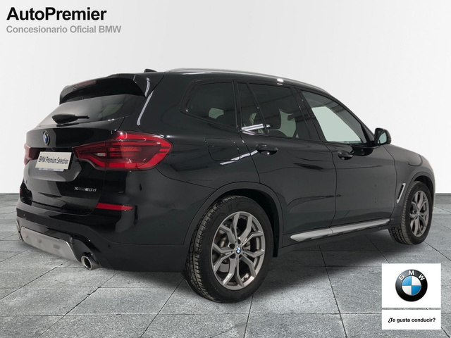BMW X3 xDrive20d color Negro. Año 2021. 140KW(190CV). Diésel. En concesionario Auto Premier, S.A. - MADRID de Madrid