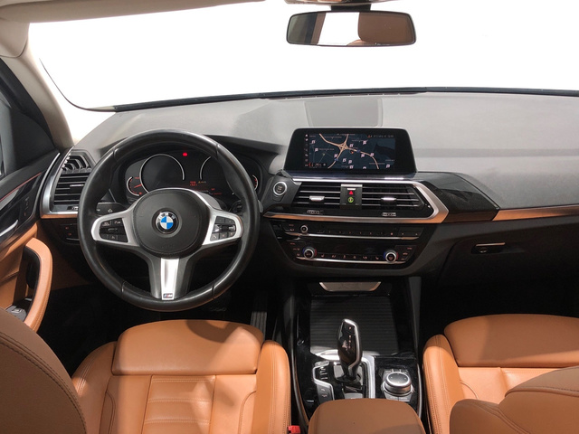 BMW X3 xDrive20d color Negro. Año 2021. 140KW(190CV). Diésel. En concesionario Auto Premier, S.A. - MADRID de Madrid