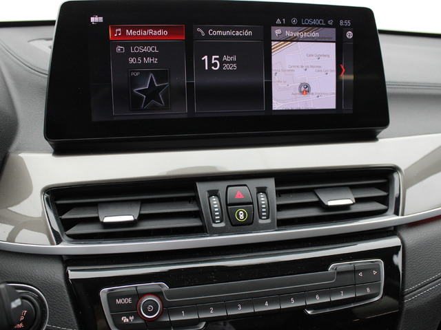 BMW X1 sDrive18d color Gris Plata. Año 2021. 110KW(150CV). Diésel. En concesionario Augusta Aragon S.A. de Zaragoza