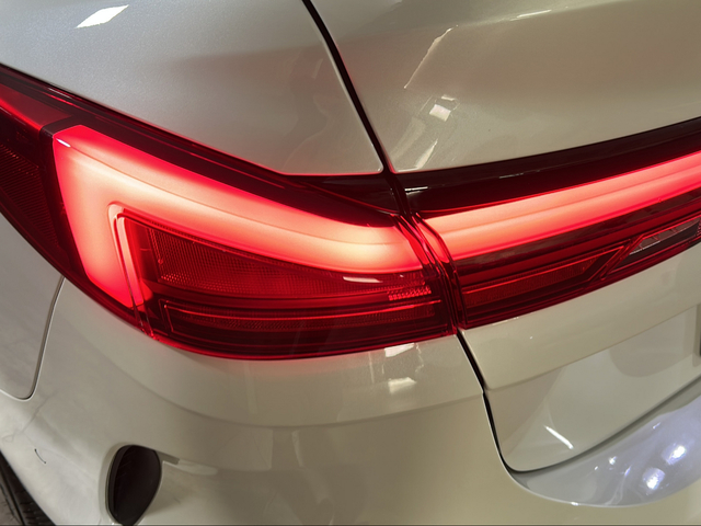 BMW Serie 2 218d Gran Coupe color Blanco. Año 2024. 110KW(150CV). Diésel. En concesionario San Pablo Motor | Su Eminencia de Sevilla