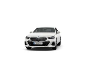Fotos de BMW i5 eDrive40 color Blanco. Año 2025. 250KW(340CV). Eléctrico. En concesionario Hispamovil Elche de Alicante