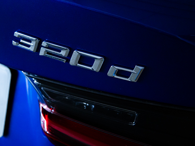 BMW Serie 3 320d color Azul. Año 2024. 140KW(190CV). Diésel. En concesionario BMW Fuenteolid Valladolid de Valladolid