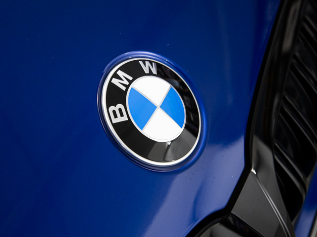 BMW Serie 3 320d color Azul. Año 2024. 140KW(190CV). Diésel. En concesionario BMW Fuenteolid Valladolid de Valladolid