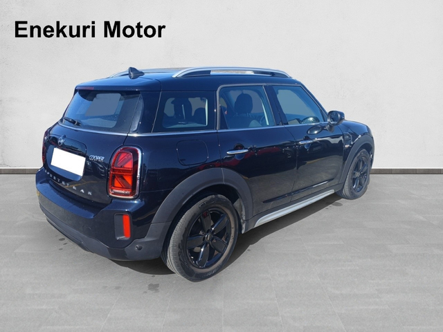 fotoG 3 del MINI MINI Countryman Cooper 100 kW (136 CV) 136cv Gasolina del 2022 en Vizcaya
