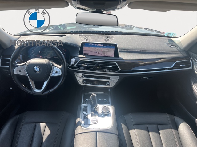 BMW Serie 7 730d color Gris. Año 2020. 195KW(265CV). Diésel. En concesionario Movitransa Cars Jerez de Cádiz