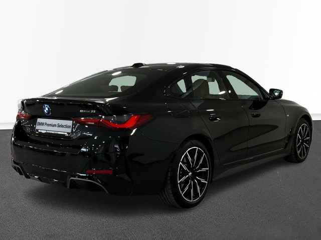 BMW i4 eDrive35 color Negro. Año 2025. 210KW(286CV). Eléctrico. En concesionario Engasa S.A. de Valencia
