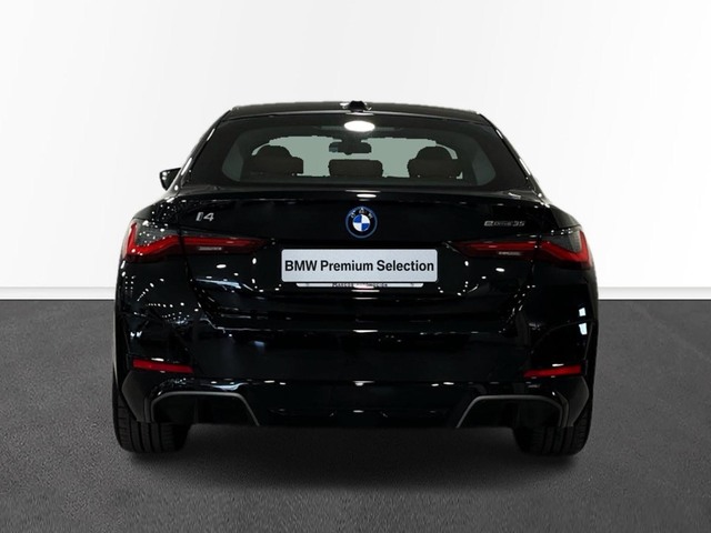 BMW i4 eDrive35 color Negro. Año 2025. 210KW(286CV). Eléctrico. En concesionario Engasa S.A. de Valencia