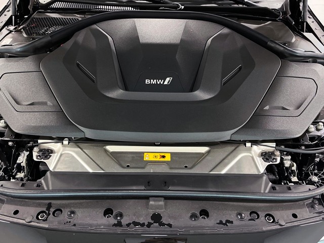 BMW i4 eDrive35 color Negro. Año 2025. 210KW(286CV). Eléctrico. En concesionario Engasa S.A. de Valencia
