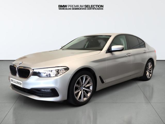 BMW Serie 5 520i color Gris Plata. Año 2020. 135KW(184CV). Gasolina. En concesionario Automotor Premium Marbella - Málaga de Málaga