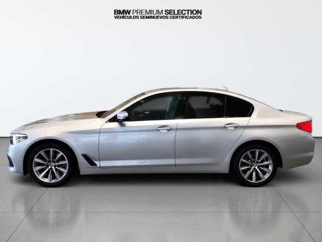 BMW Serie 5 520i color Gris Plata. Año 2020. 135KW(184CV). Gasolina. En concesionario Automotor Premium Marbella - Málaga de Málaga
