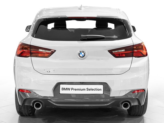 BMW X2 sDrive20i color Blanco. Año 2020. 131KW(178CV). Gasolina. En concesionario Caetano Cuzco, Alcalá de Madrid