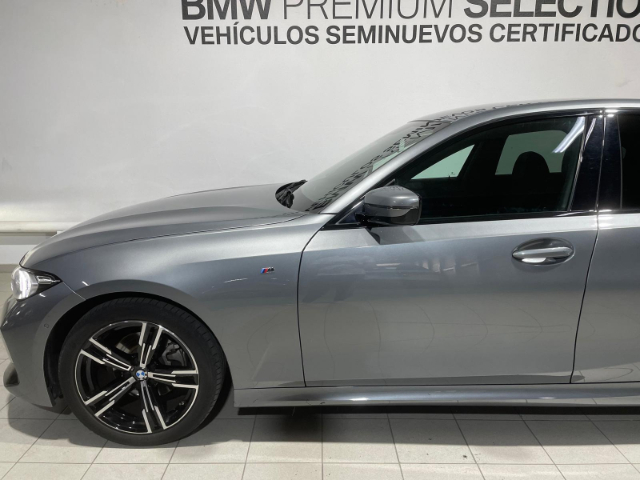 BMW Serie 3 318d color Gris. Año 2024. 110KW(150CV). Diésel. En concesionario Hispamovil Elche de Alicante