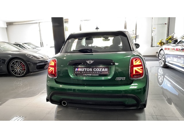 MINI MINI 5 Puertas Cooper 100 kW (136 CV)