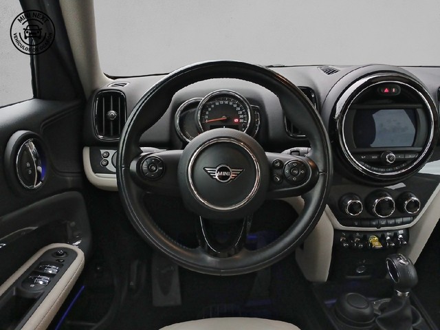 fotoG 10 del MINI MINI Countryman Cooper S E ALL4 165 kW (224 CV) 224cv Híbrido Electro/Gasolina del 2018 en Toledo