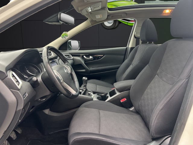 Nissan Qashqai DIG-T 115 Visia 4x2 85 kW (115 CV)
