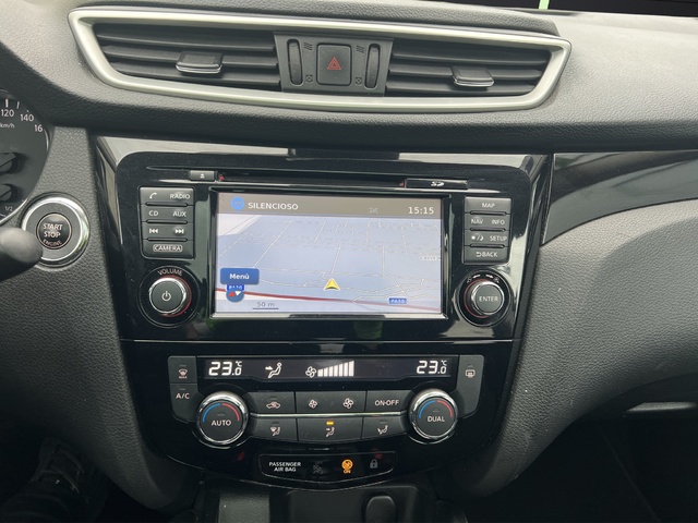 Nissan Qashqai DIG-T 115 Visia 4x2 85 kW (115 CV)