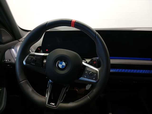 BMW Serie 1 M135i color Gris. Año 2024. 221KW(300CV). Gasolina. En concesionario Motor Munich - Terrassa - VO de Barcelona