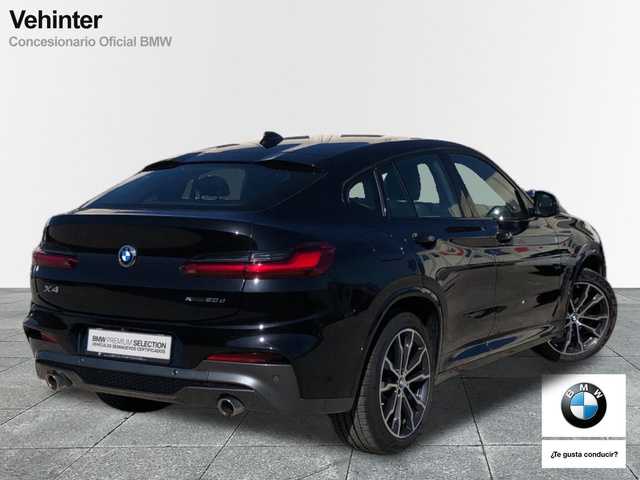 BMW X4 xDrive20d color Negro. Año 2021. 140KW(190CV). Diésel. En concesionario Vehinter Getafe de Madrid