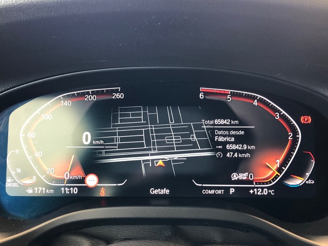 BMW X4 xDrive20d color Negro. Año 2021. 140KW(190CV). Diésel. En concesionario Vehinter Getafe de Madrid