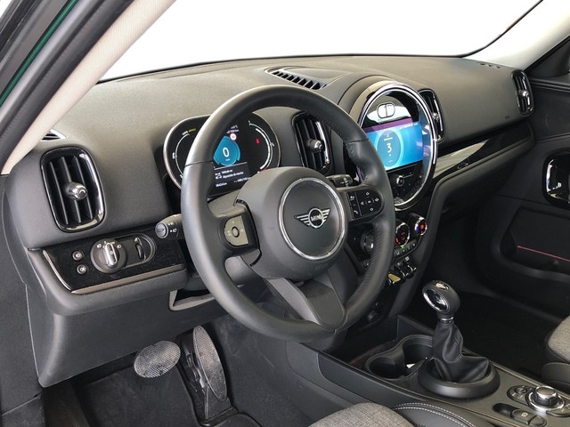 fotoG 12 del MINI MINI Countryman Cooper S E ALL4 162 kW (220 CV) 220cv Híbrido Electro/Gasolina del 2023 en Madrid