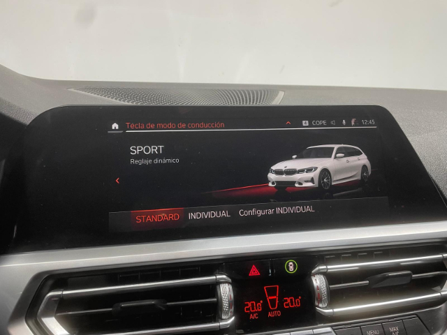 BMW Serie 3 320d Touring color Blanco. Año 2020. 140KW(190CV). Diésel. En concesionario Hispamovil, Torrevieja de Alicante