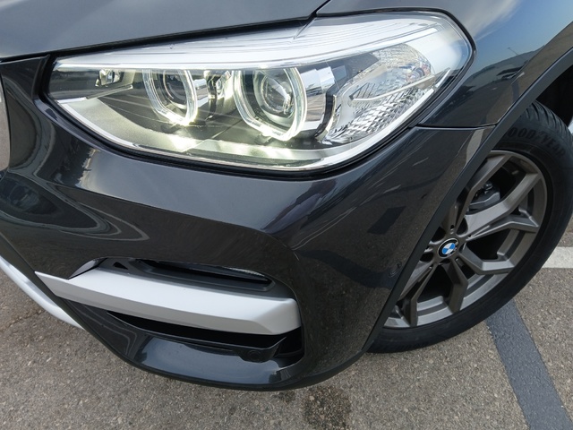 BMW X3 xDrive20d color Gris. Año 2019. 140KW(190CV). Diésel. En concesionario GANDIA Automoviles Fersan, S.A. de Valencia