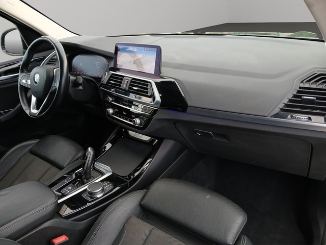 BMW X3 xDrive20d color Gris. Año 2019. 140KW(190CV). Diésel. En concesionario GANDIA Automoviles Fersan, S.A. de Valencia