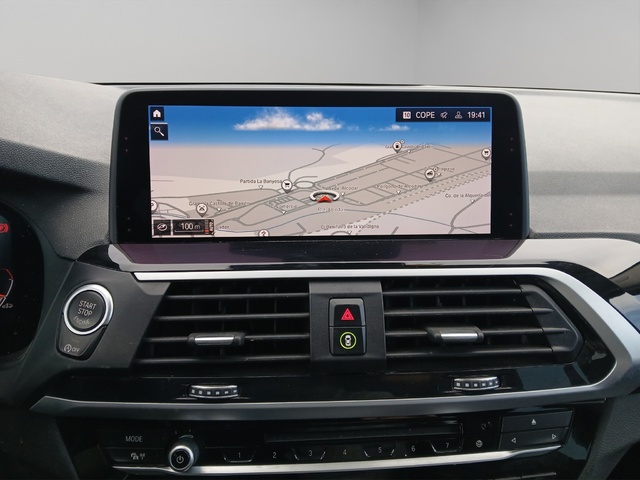 BMW X3 xDrive20d color Gris. Año 2019. 140KW(190CV). Diésel. En concesionario GANDIA Automoviles Fersan, S.A. de Valencia