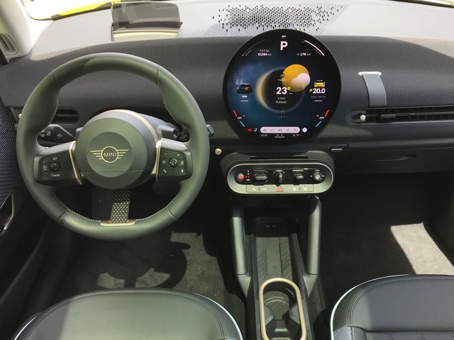 fotoG 6 del MINI MINI 3 Puertas Cooper SE 160 kW (218 CV) 218cv Eléctrico del 2024 en Pontevedra