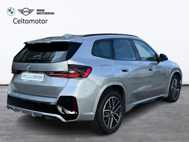 BMW X1 sDrive18d color Gris Plata. Año 2024. 110KW(150CV). Diésel. En concesionario Celtamotor Vigo de Pontevedra