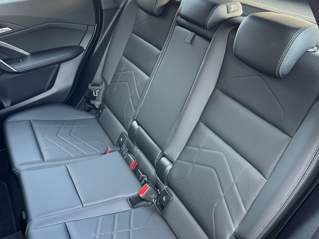 BMW X1 sDrive18d color Gris Plata. Año 2024. 110KW(150CV). Diésel. En concesionario Celtamotor Vigo de Pontevedra