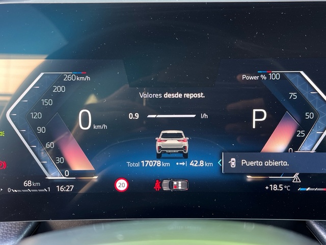 BMW X1 sDrive18d color Gris Plata. Año 2024. 110KW(150CV). Diésel. En concesionario Celtamotor Vigo de Pontevedra