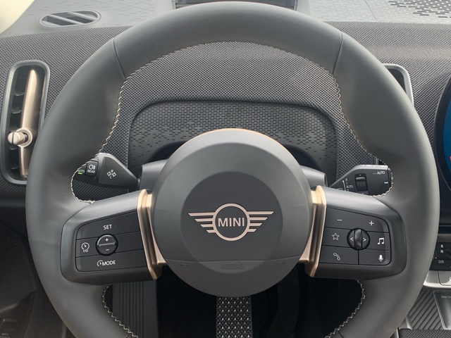 fotoG 11 del MINI MINI Countryman E 150 kW (204 CV) 204cv Eléctrico del 2025 en Pontevedra