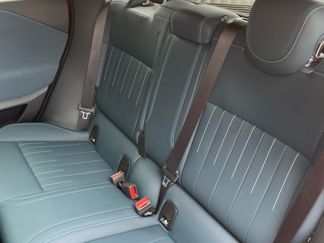 fotoG 8 del MINI MINI Aceman SE 160 kW (218 CV) 218cv Eléctrico del 2024 en Pontevedra