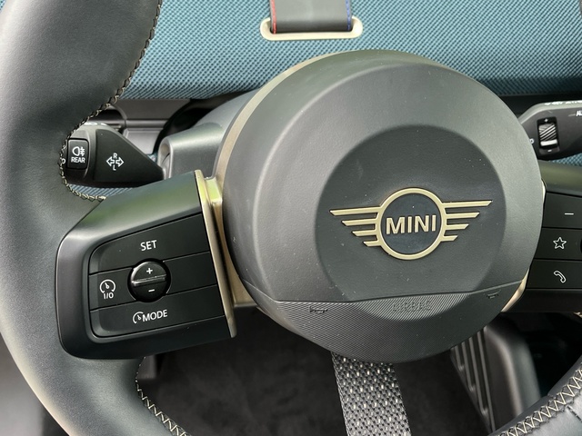 fotoG 12 del MINI MINI Aceman SE 160 kW (218 CV) 218cv Eléctrico del 2024 en Pontevedra