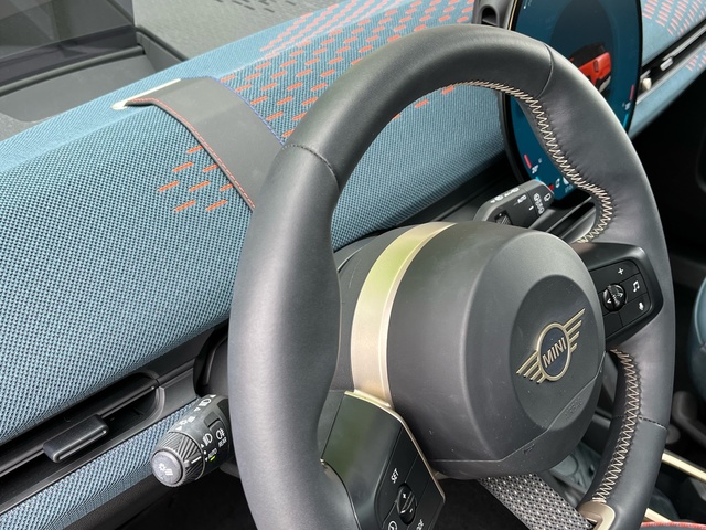 fotoG 19 del MINI MINI Aceman SE 160 kW (218 CV) 218cv Eléctrico del 2024 en Pontevedra