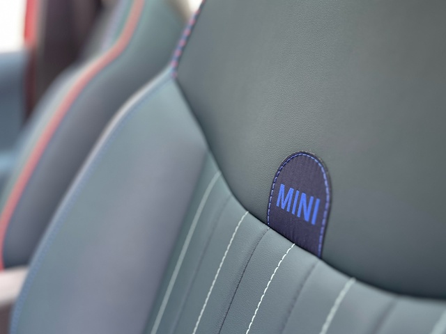 fotoG 26 del MINI MINI Aceman SE 160 kW (218 CV) 218cv Eléctrico del 2024 en Pontevedra