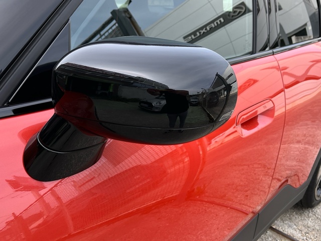 fotoG 32 del MINI MINI Aceman SE 160 kW (218 CV) 218cv Eléctrico del 2024 en Pontevedra