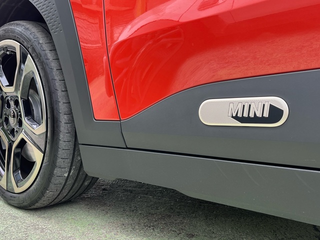 fotoG 33 del MINI MINI Aceman SE 160 kW (218 CV) 218cv Eléctrico del 2024 en Pontevedra