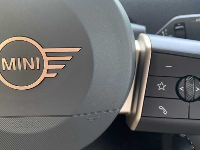 fotoG 13 del MINI MINI 3 Puertas Cooper E 135 kW (184 CV) 184cv Eléctrico del 2025 en Pontevedra
