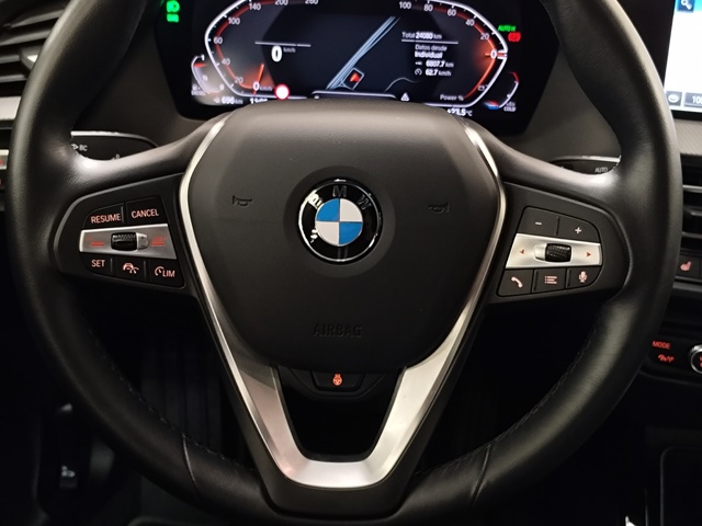 BMW Serie 2 218d Gran Coupe color Blanco. Año 2024. 110KW(150CV). Diésel. En concesionario Autoberón de La Rioja