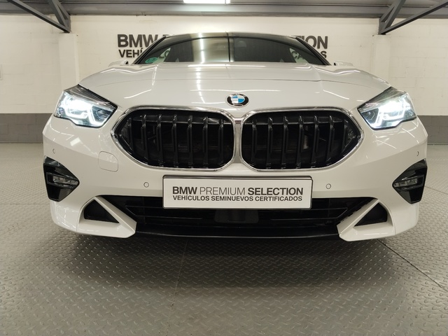 BMW Serie 2 218d Gran Coupe color Blanco. Año 2024. 110KW(150CV). Diésel. En concesionario Autoberón de La Rioja